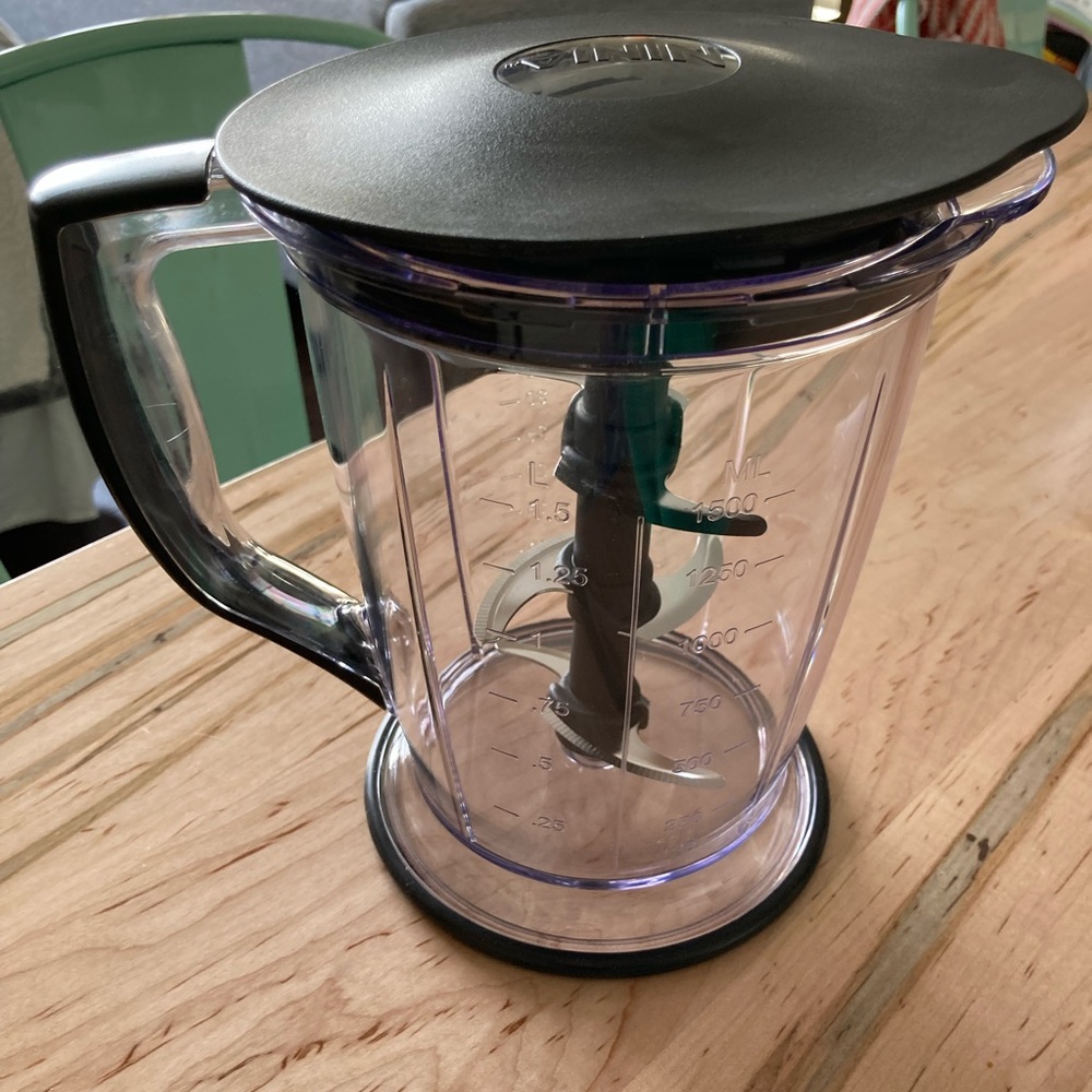 NINJA 48oz Pitcher